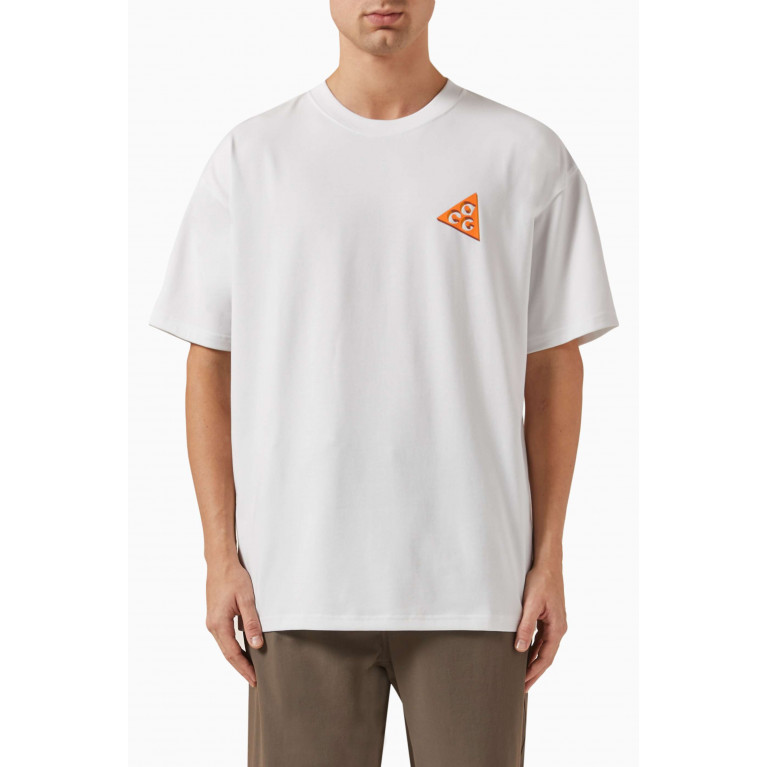 Nike - ACG T-shirt in Cotton-blend White