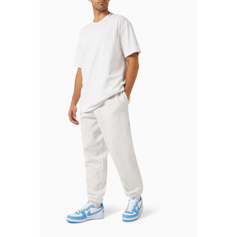 Nike - Nike Solo Swoosh Trousers in Cotton-blend Fleece Grey