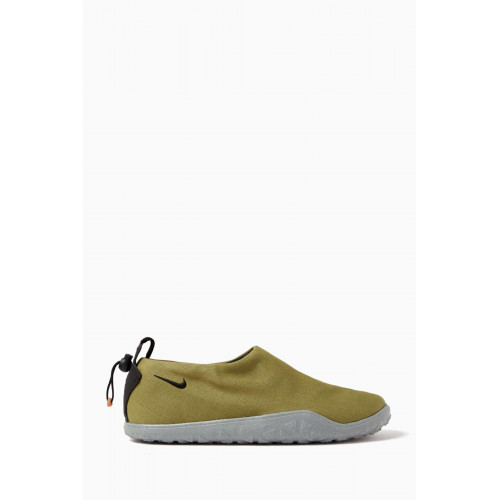 Nike - ACG MOC Sneakers in Textile & Rubber