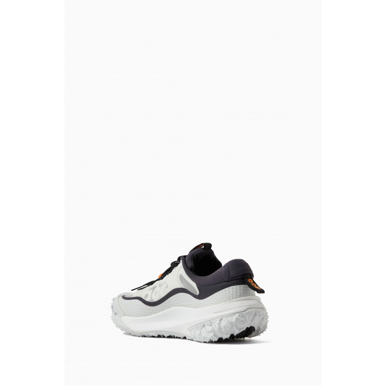 Nike - ACG Mountain Fly 2 Low-top Sneakers in Mesh White