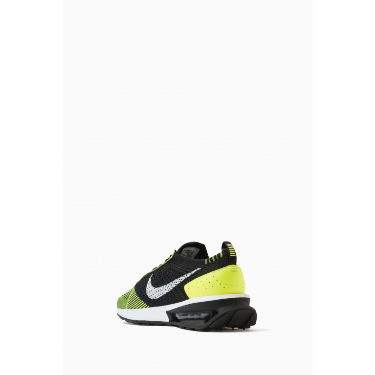 Nike - Air Max Racer Sneakers in Flyknit