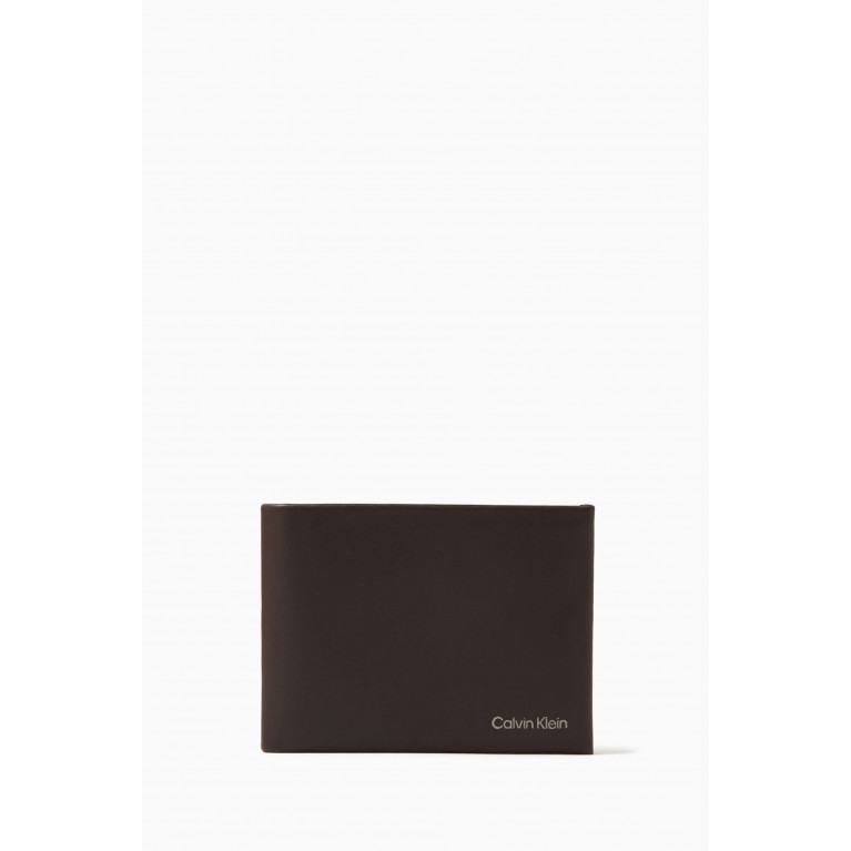 Calvin Klein - CK Concise Bi-fold Wallet in Leather Brown