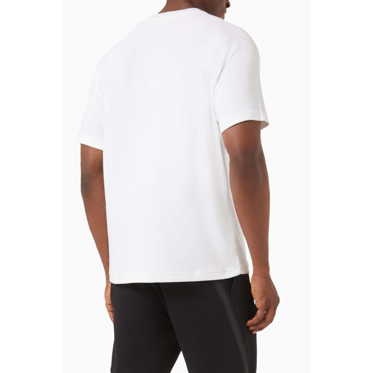 Calvin Klein - 3D Logo Patch T-shirt in Organic Cotton