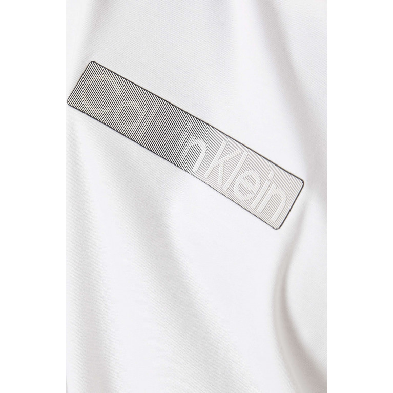 Calvin Klein - 3D Logo Patch T-shirt in Organic Cotton