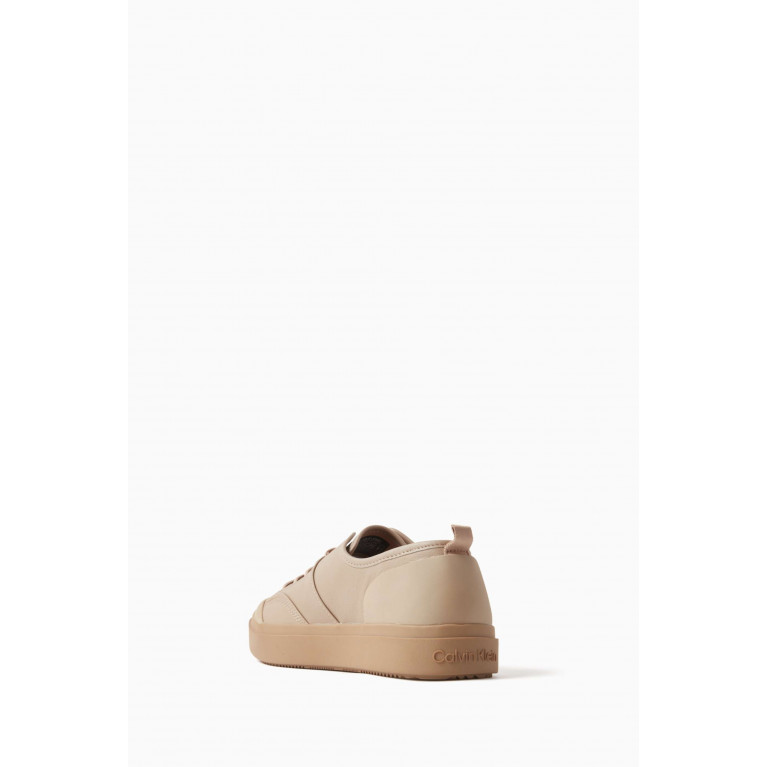 Calvin Klein - Court Cupsole Sneakers in Leather Neutral