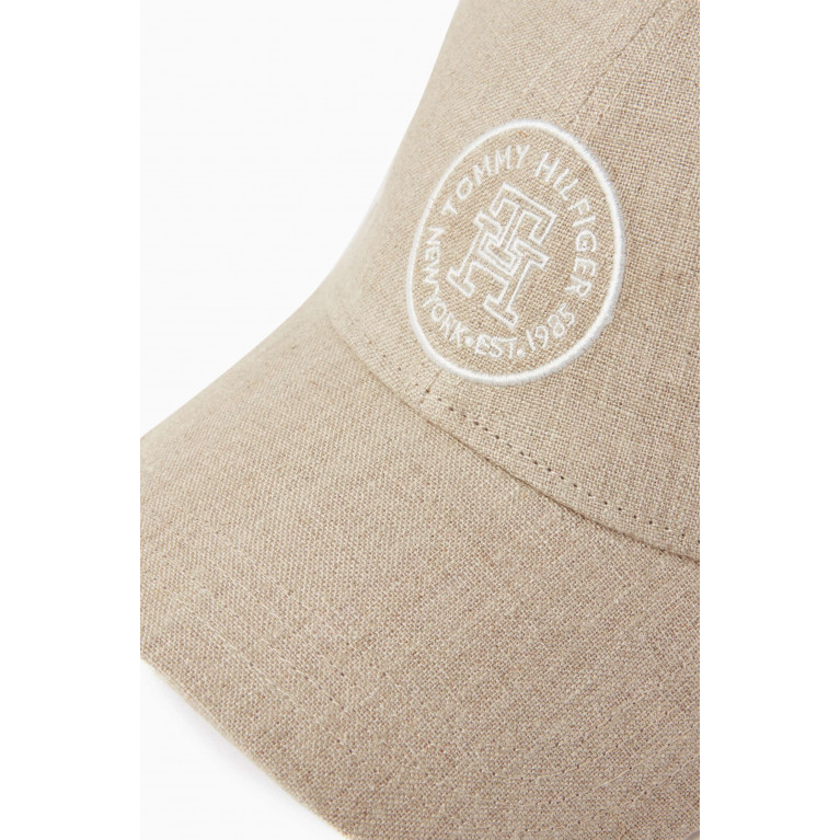 Tommy Hilfiger - Summer Stripe Emblem Cap in Organic Cotton