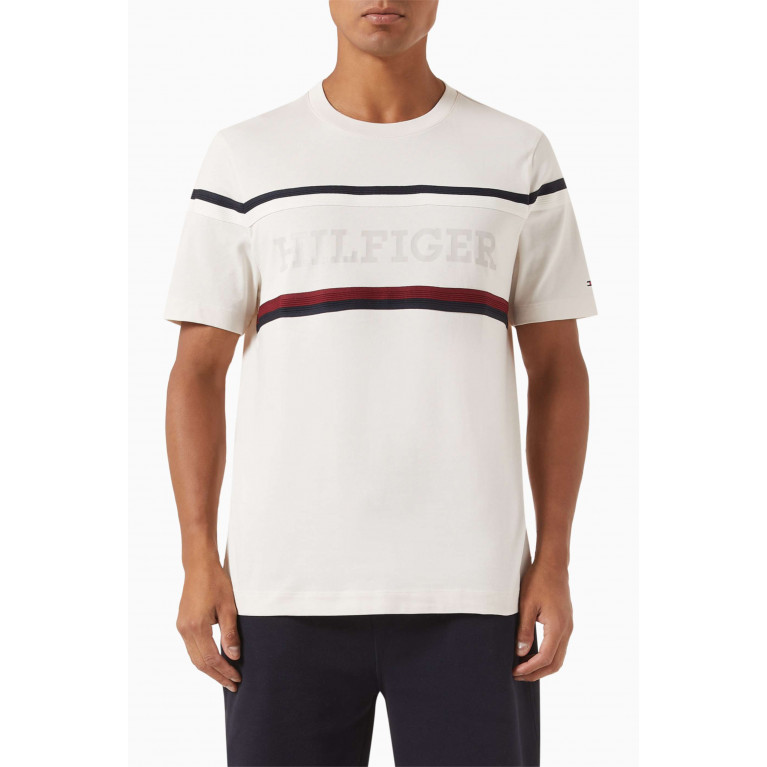Tommy Hilfiger - Global Stripe Monotype T-shirt in Cotton Neutral