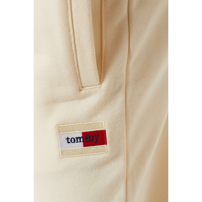 Tommy Jeans - Badge Sweatpants in Recycled Cotton Blend Fleece