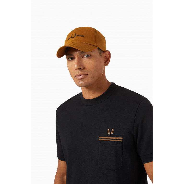 Fred Perry - Logo Baseball Cap in Twill