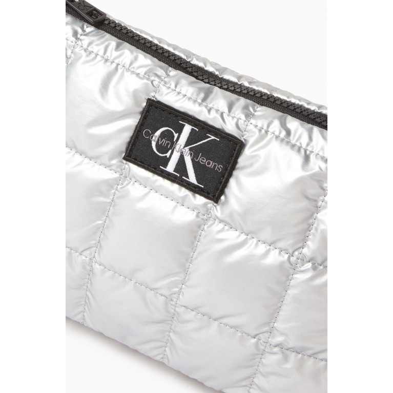 Calvin Klein - Quilted Shoulder Bag in Recycled Nylon Silver