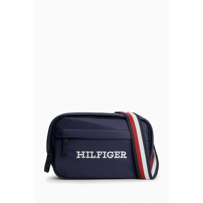 Tommy Hilfiger - Signature Reporter Bag in Recycled Nylon