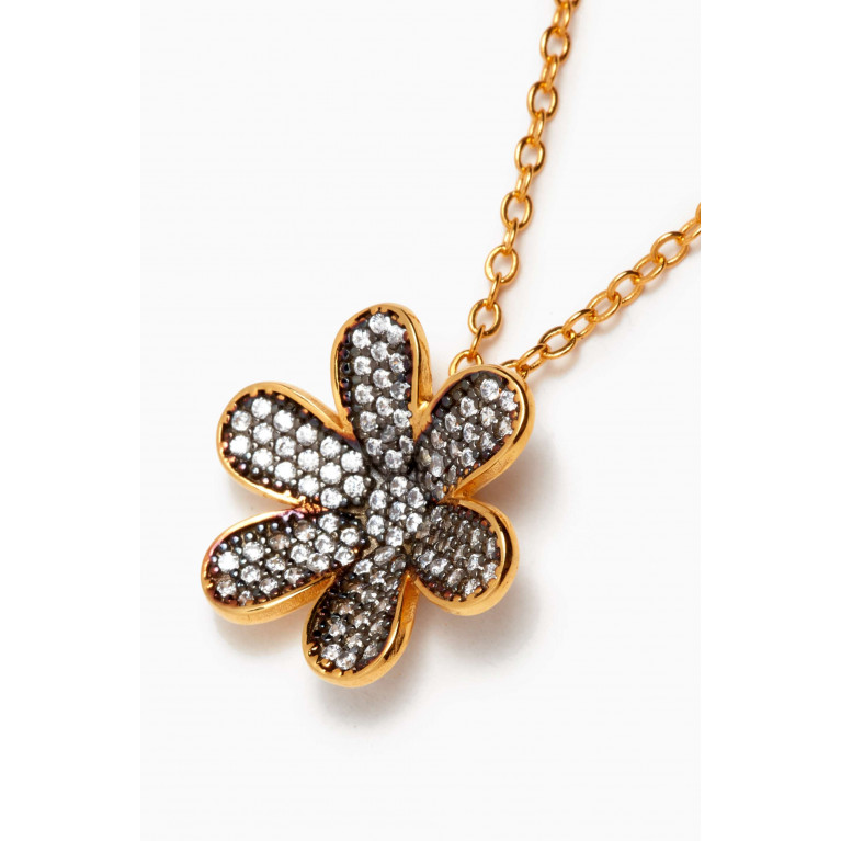 Begum Khan - Mini Daisy Crystal Necklace in 24kt Gold-plated Bronze
