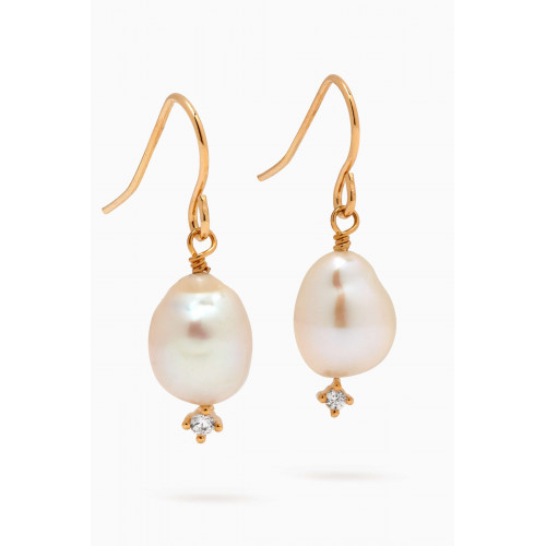 Tai Jewelry - Teardrop Pearl & Crystal Earring in Gold-plated Brass