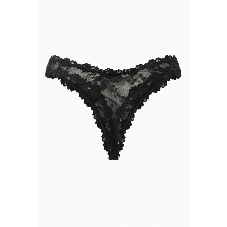 SKIMS - Stretch Lace Dipped Thong ONYX