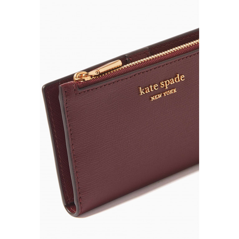 Kate Spade New York - Small Morgan Slim Bifold Wallet in Leather Burgundy