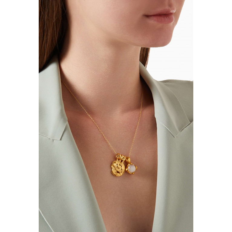 Alighieri - The Gaze of the Moon Necklace in 24kt Gold-plated Bronze