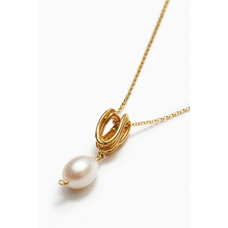 Alighieri - The Human Nature Pearl Necklace in 24kt Gold-plated Bronze