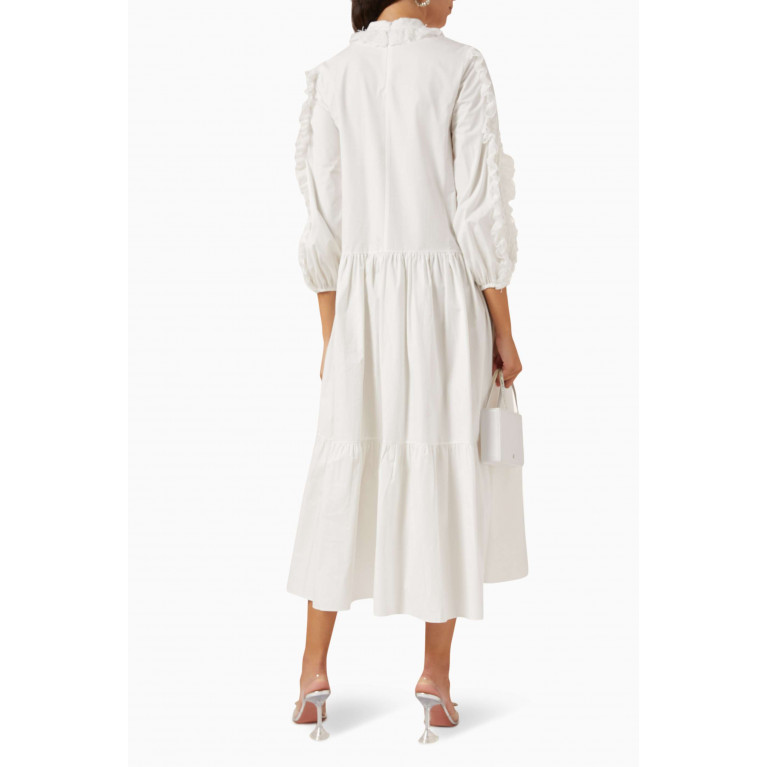 Qui Prive - Ruffled Midi Dress in Cotton White