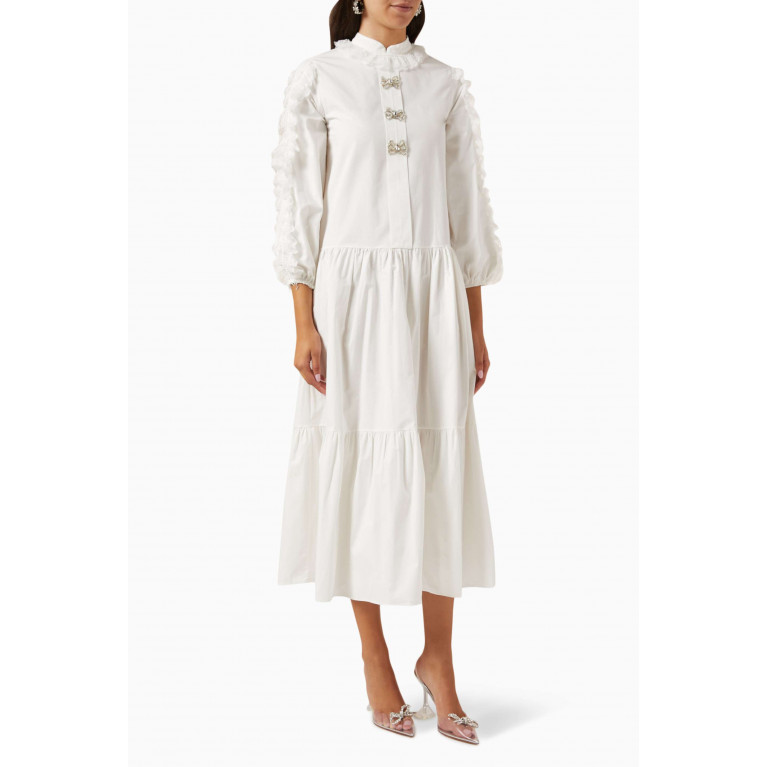 Qui Prive - Ruffled Midi Dress in Cotton White