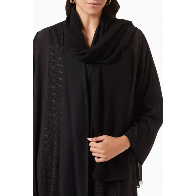 Hessa Falasi - Sustainable Zainah-cut Panelled Abaya