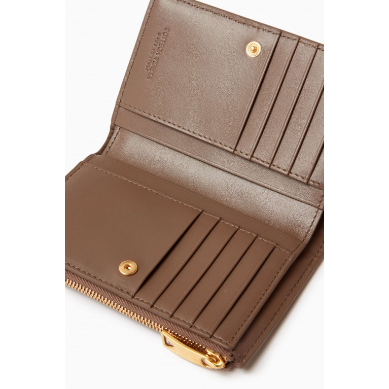 Bottega Veneta - Medium Cassette Bi-fold Wallet in Intrecciato Leather