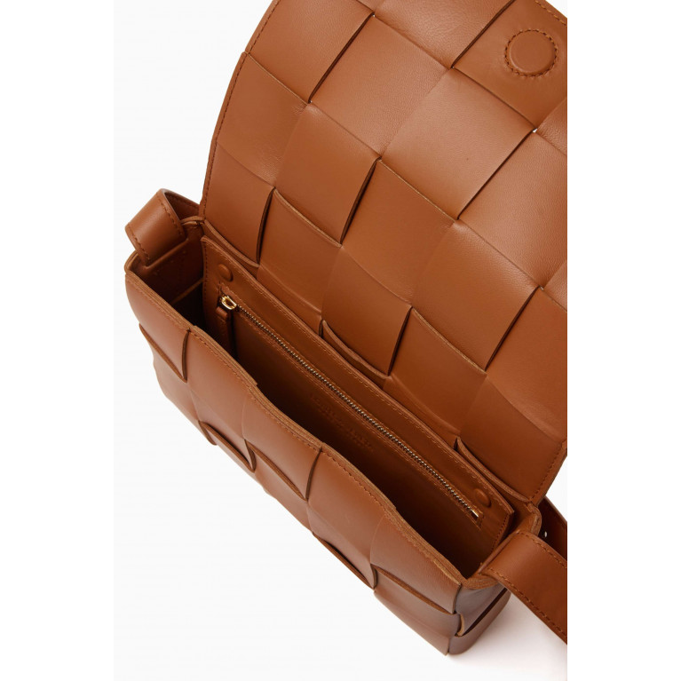 Bottega Veneta - Cassette Crossbody Bag in Intreccio Leather
