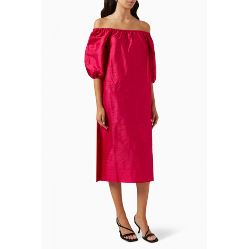 è lei - Tiptop Off-shoulder Dress in Silk Pink