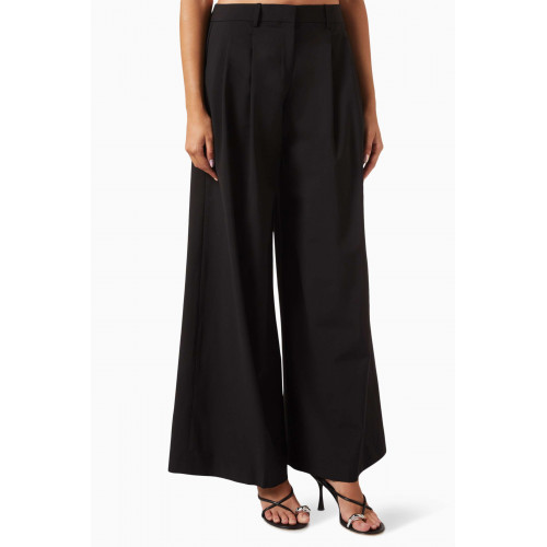 Theory - Pleated Low-rise Pants in Linen