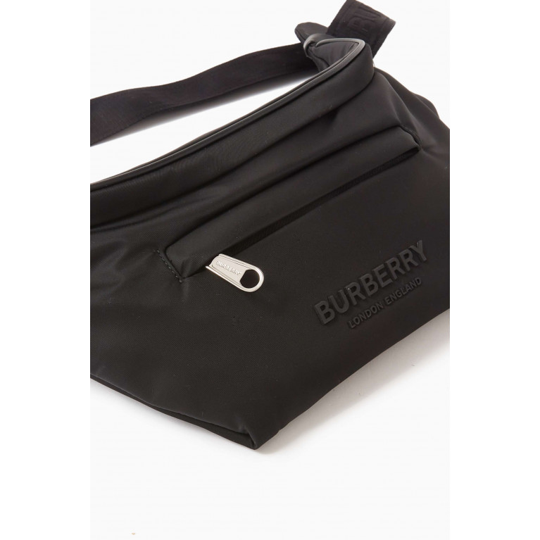 Burberry - Curve Belt Bag in Nylon