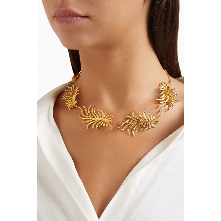 Lynyer - Dancing Leaf Necklace in 24kt Gold-plated Brass