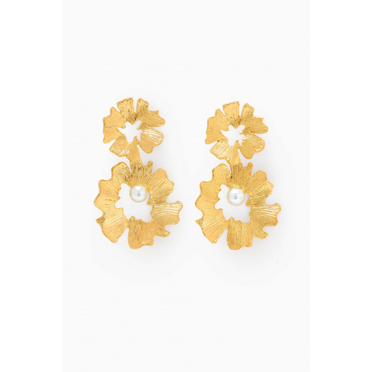 Lynyer - Gaia Pearl Drop Earrings in 24kt Gold-plated Brass
