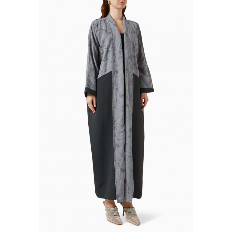 CHI-KA - Textured Two-tone Abaya in Tencel & Linen-blend