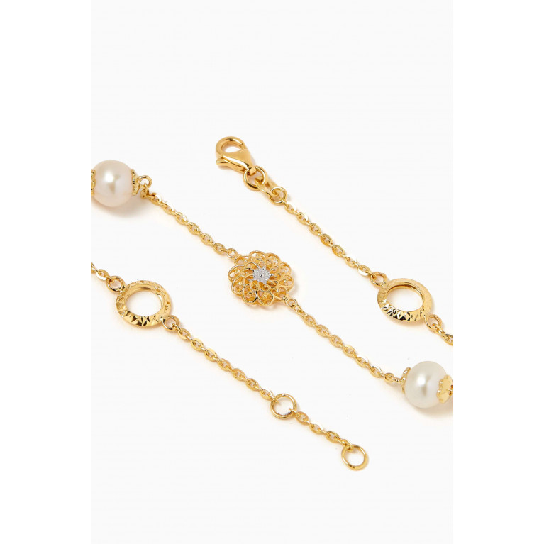 Damas - Kiku Freshwater Pearl Charm Bracelet in 18kt Gold