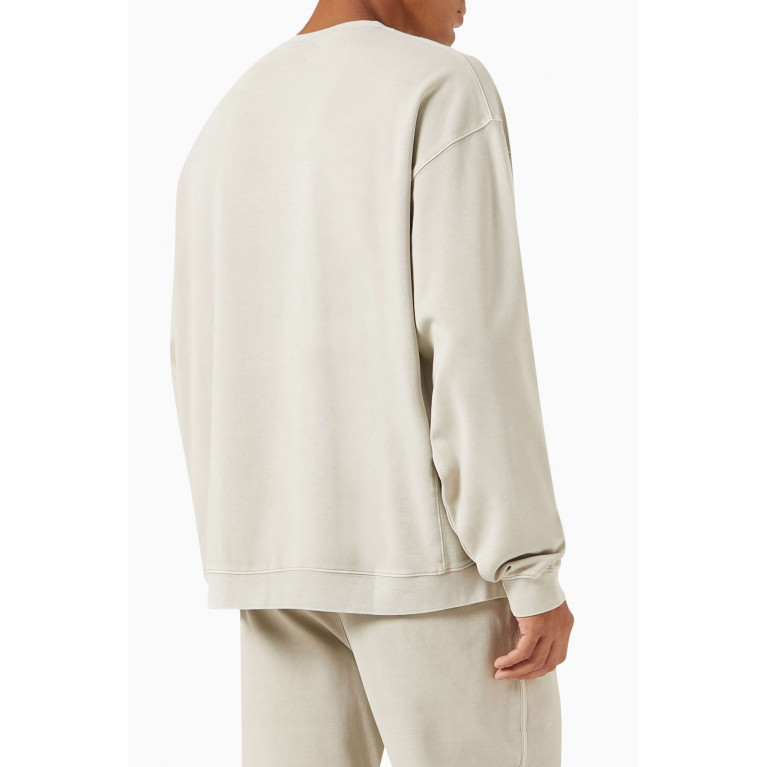Kith - Crystal Washed Crewneck Sweatshirts in Cotton Stretch Neutral