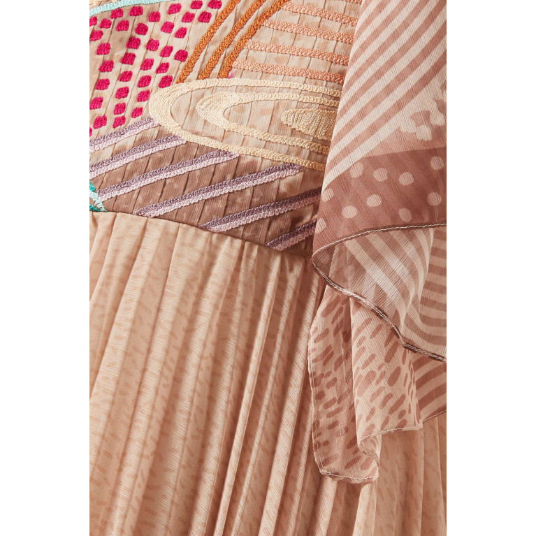 Kalico - Wren Pleated Maxi Dress in Chiffon