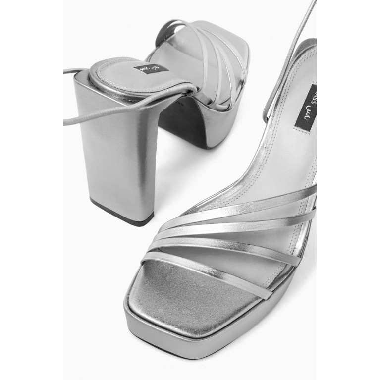 NASS - Sasha 125 Platform Sandals in Metallic Leather Silver