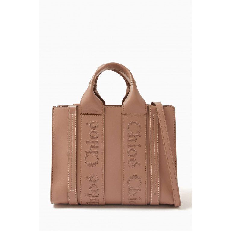 Chloé - Small Woody Embroidered Tote Bag in Calfskin Leather Pink