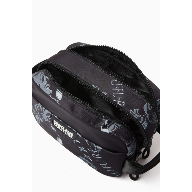 Versace Jeans Couture - Logo Couture Chain Print Wash Bag in Nylon Black