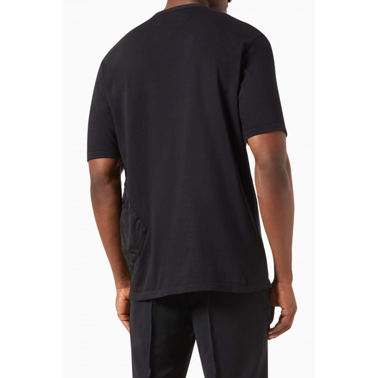 C.P. Company - Mixed Side Pocket T-shirt in Cotton-jersey Black