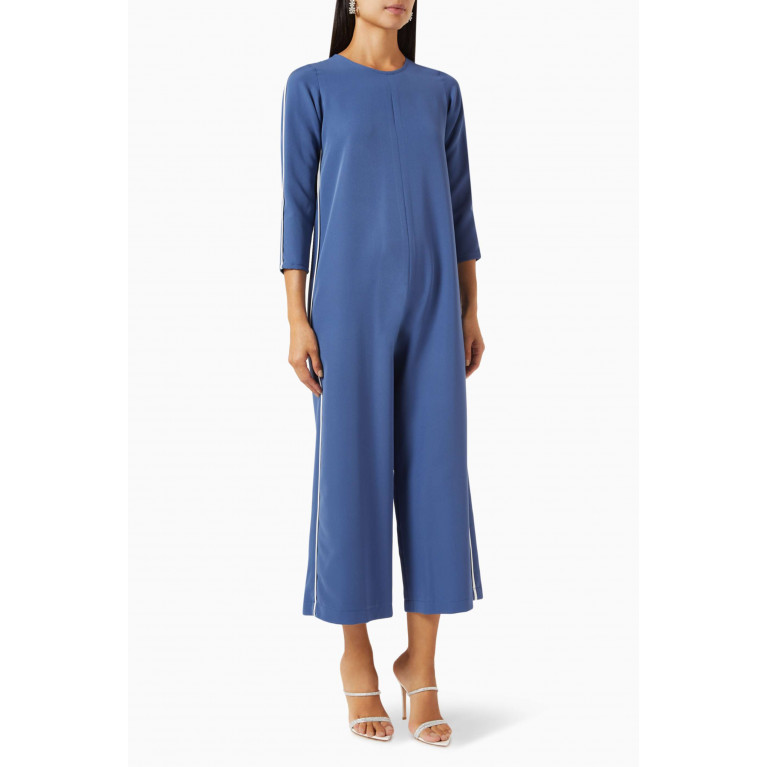 BYK by Beyanki - Cape & Jumpsuit Set in Stretch-crepe