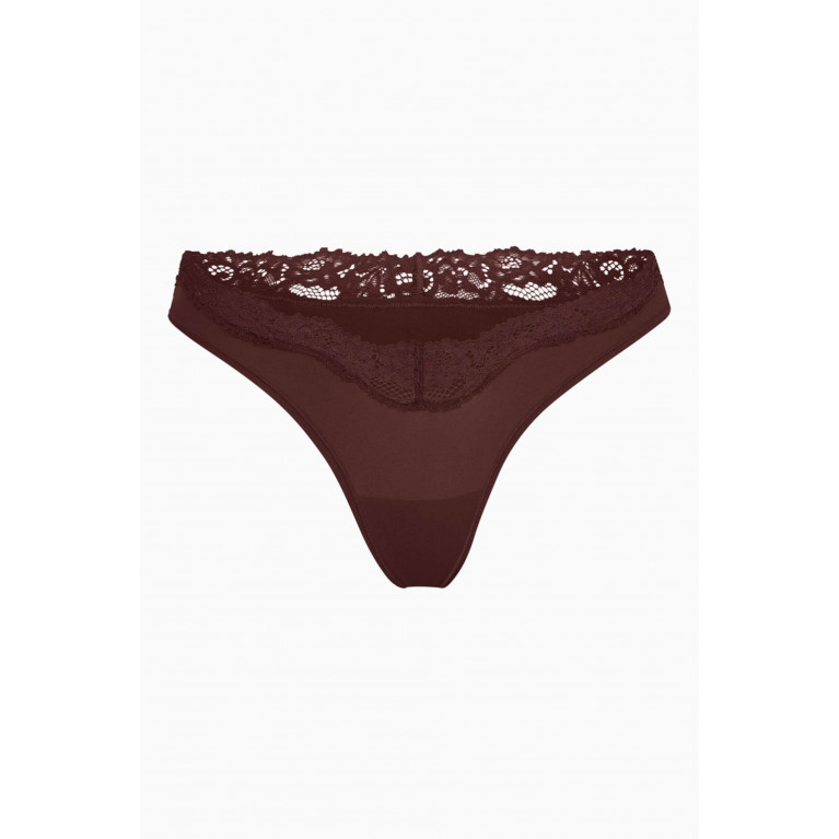SKIMS - Fits Everybody Corded Lace Dipped Thong COCOA