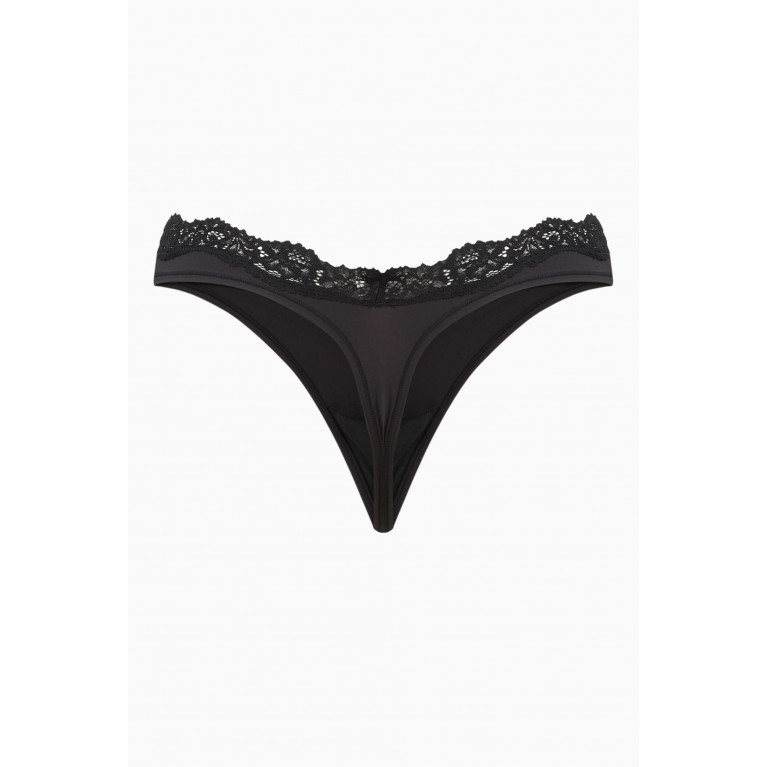 SKIMS - Fits Everybody Corded Lace Dipped Thong ONYX