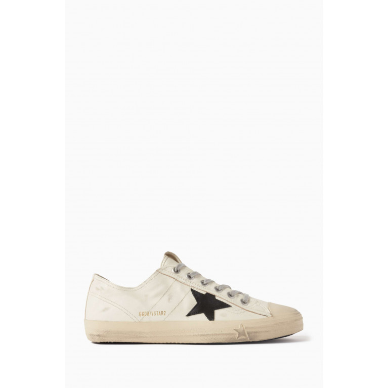 Golden Goose Deluxe Brand - V-star Low-top Sneakers in Leather