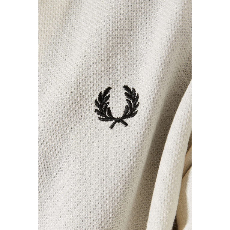 Fred Perry - Logo Shirt in Linen Blend