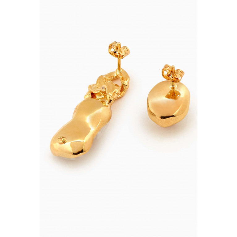 Joanna Laura Constantine - Wave Asymmetrical Chain Earrings in 18kt Gold-plated Brass
