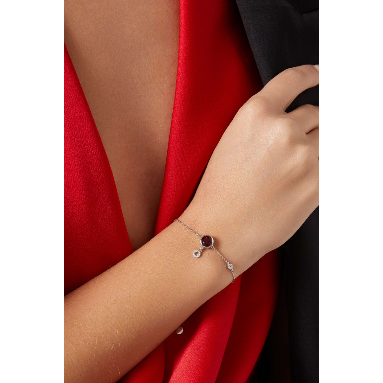 Damas - Vera Bolo Garnet & Diamond Bracelet in 18kt White Gold