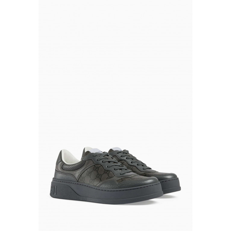 Gucci - Lace-up Sneakers in GG Supreme Canvas