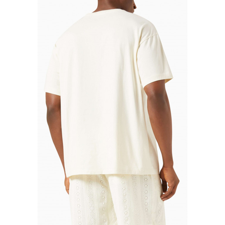 Kith - Needlepoint Script T-shirt in Cotton-jersey Neutral