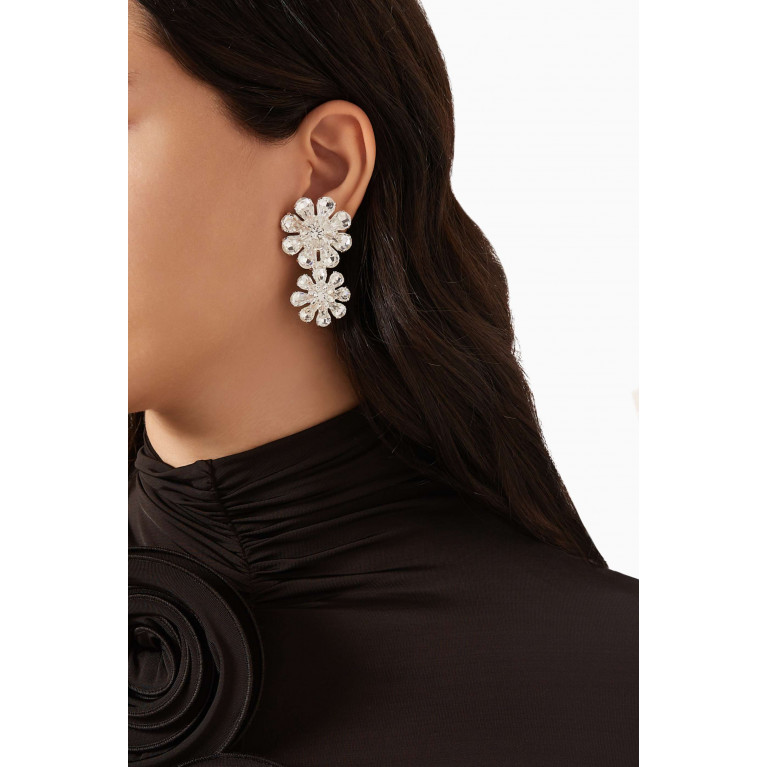 Magda Butrym - Mismatched Petal Flower Earrings in Plated Brass