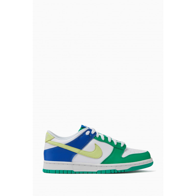 Nike - Dunk Low Top Sneakers in Leather